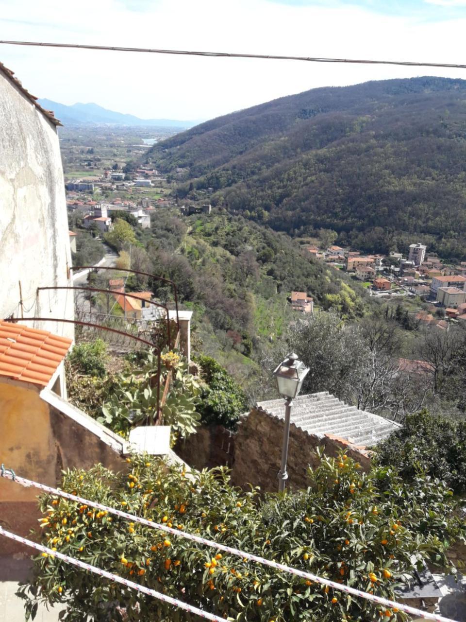 Bed and Breakfast Da Giuse Trebiano Екстер'єр фото