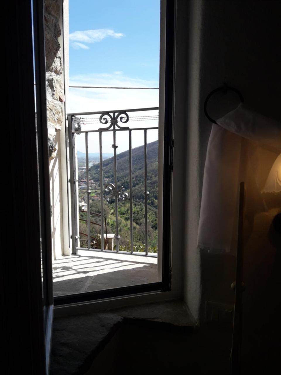 Bed and Breakfast Da Giuse Trebiano Екстер'єр фото